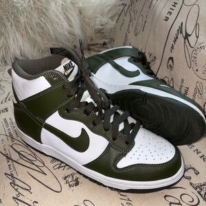 Nike Dunk High GS Cargo Khaki